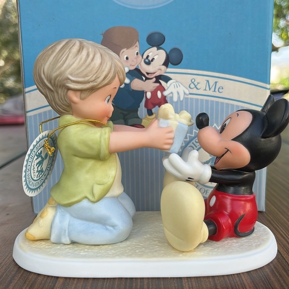 Disney’s “You’re A Gift To Me” Mickey & Boy Figurine - Picture 3 of 7